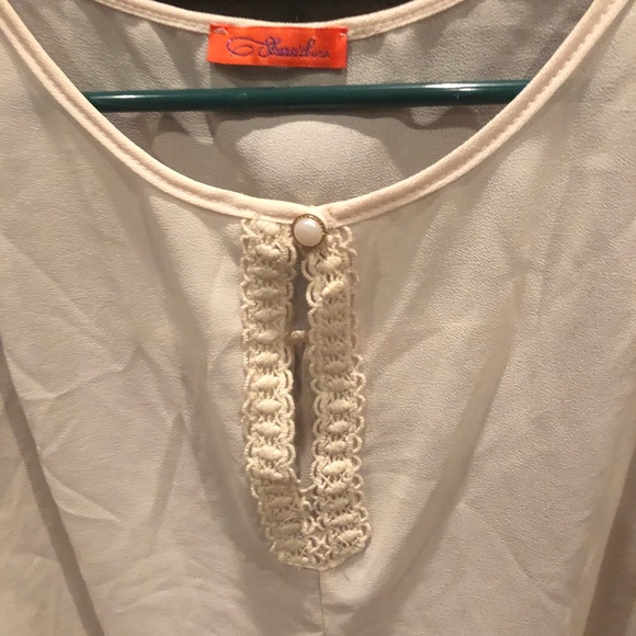 Tank - Picture 2 of 4